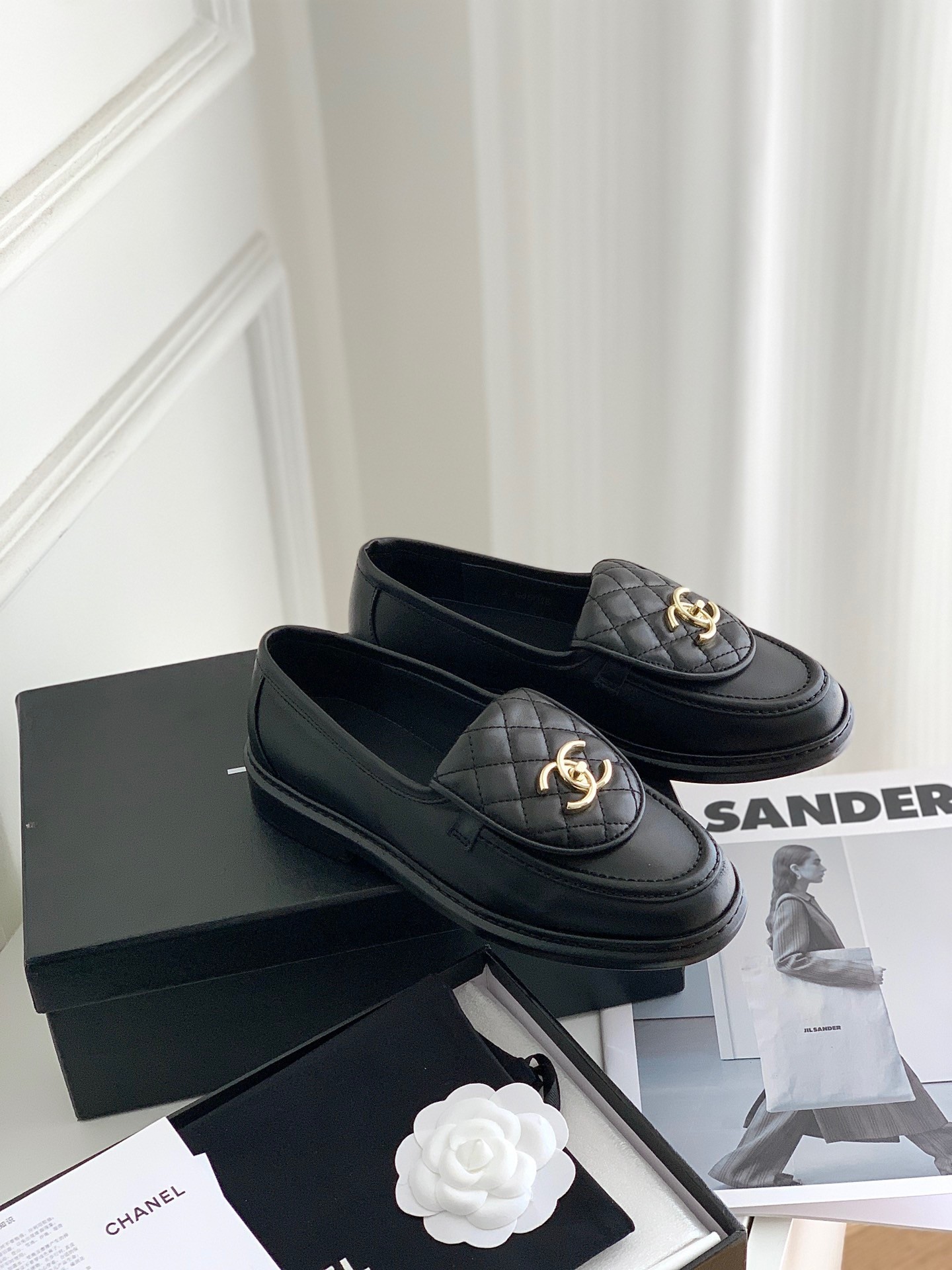 Women's high heels